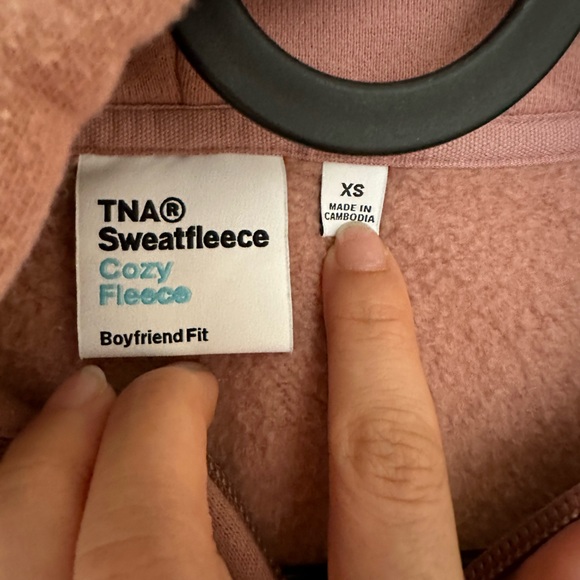 Aritzia TNA cozy fleece boyfriend zip - Picture 3 of 3